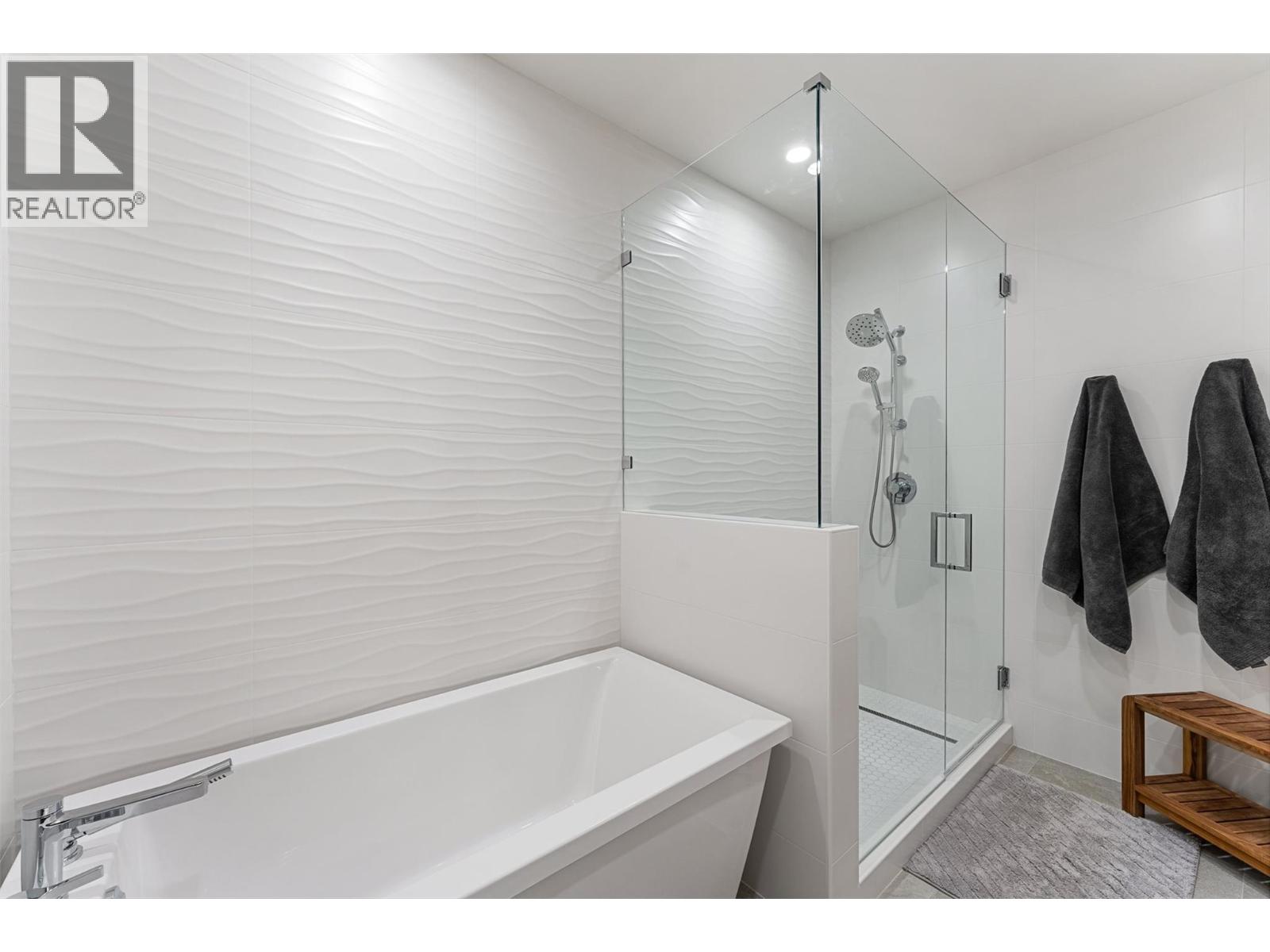3699 Capozzi Road Unit# PH5, Kelowna