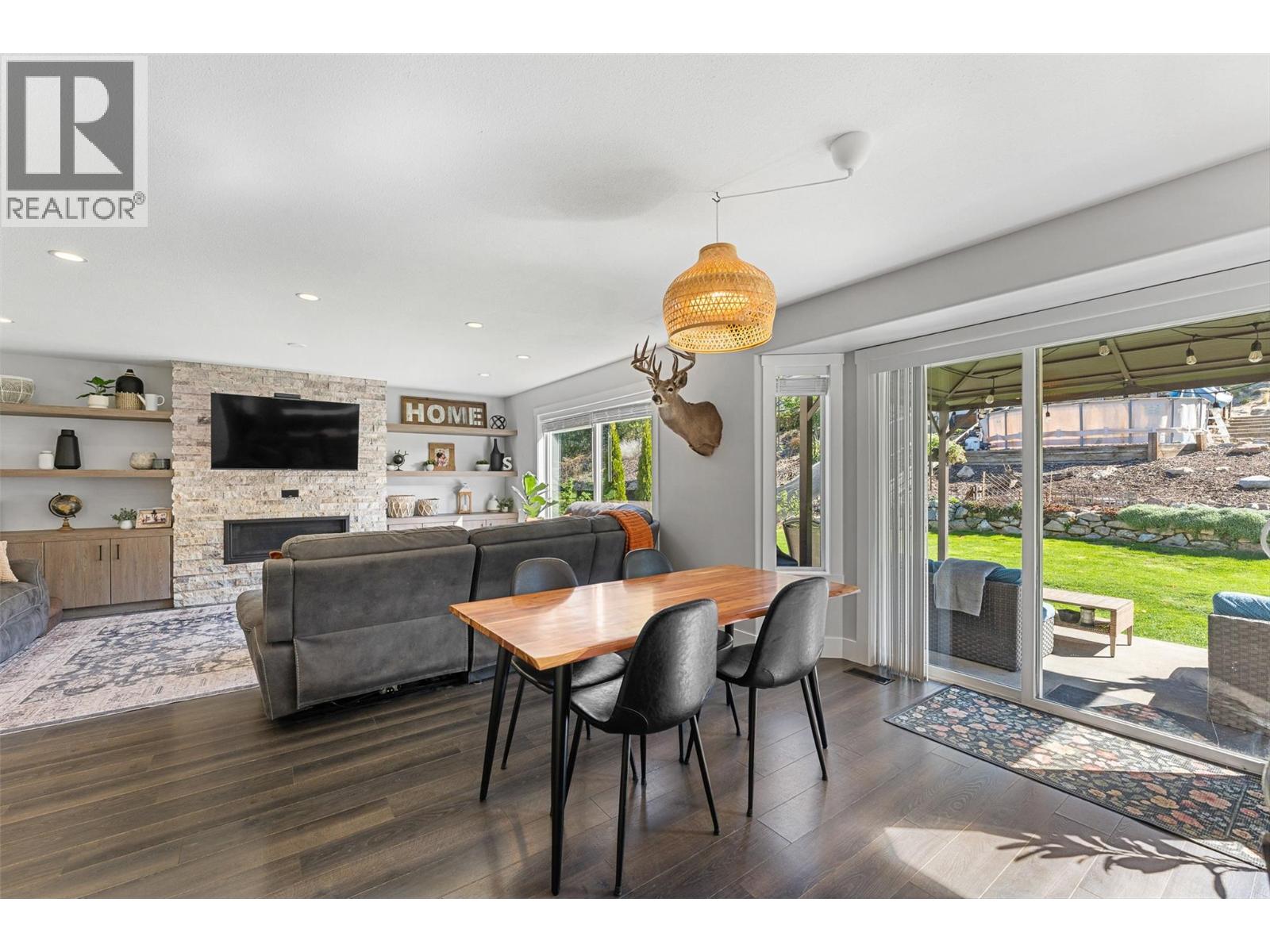  10453 Sherman Drive, Lake Country