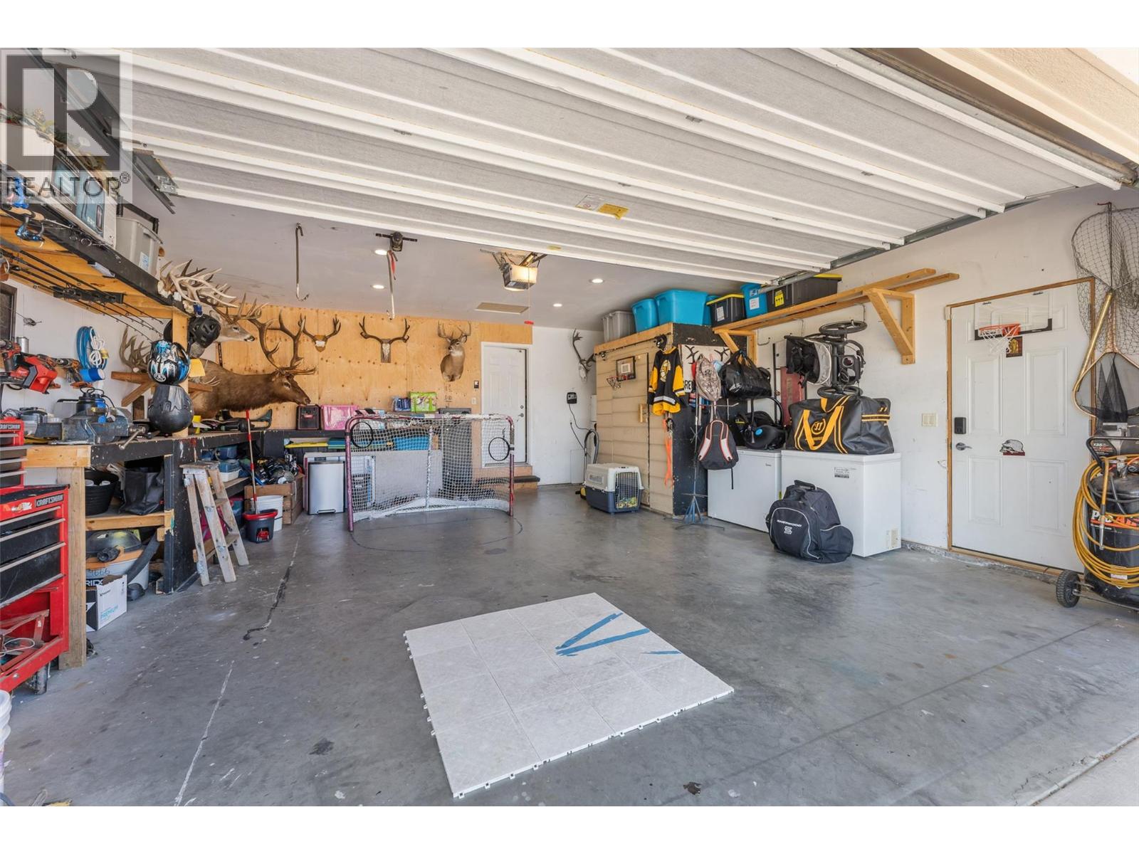  10453 Sherman Drive, Lake Country