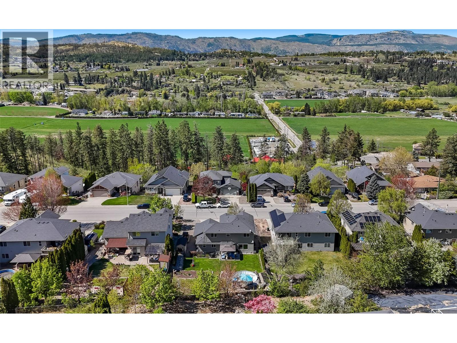  10453 Sherman Drive, Lake Country