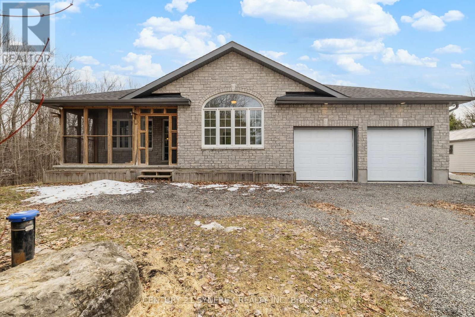 42 EMPRESS DRIVE - 1
