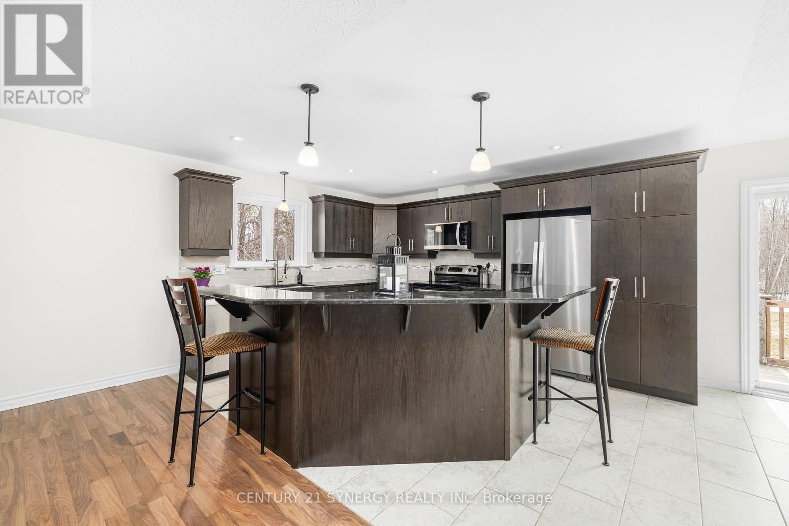 42 EMPRESS DRIVE - 10