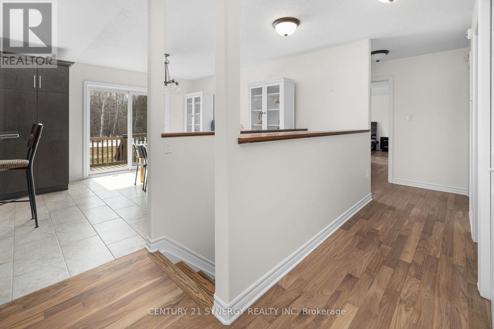 42 EMPRESS DRIVE - 20