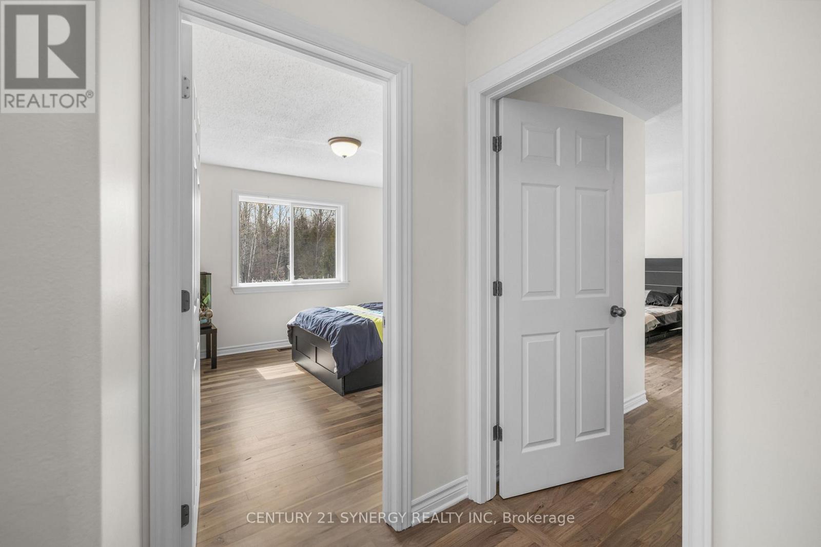 42 EMPRESS DRIVE - 24