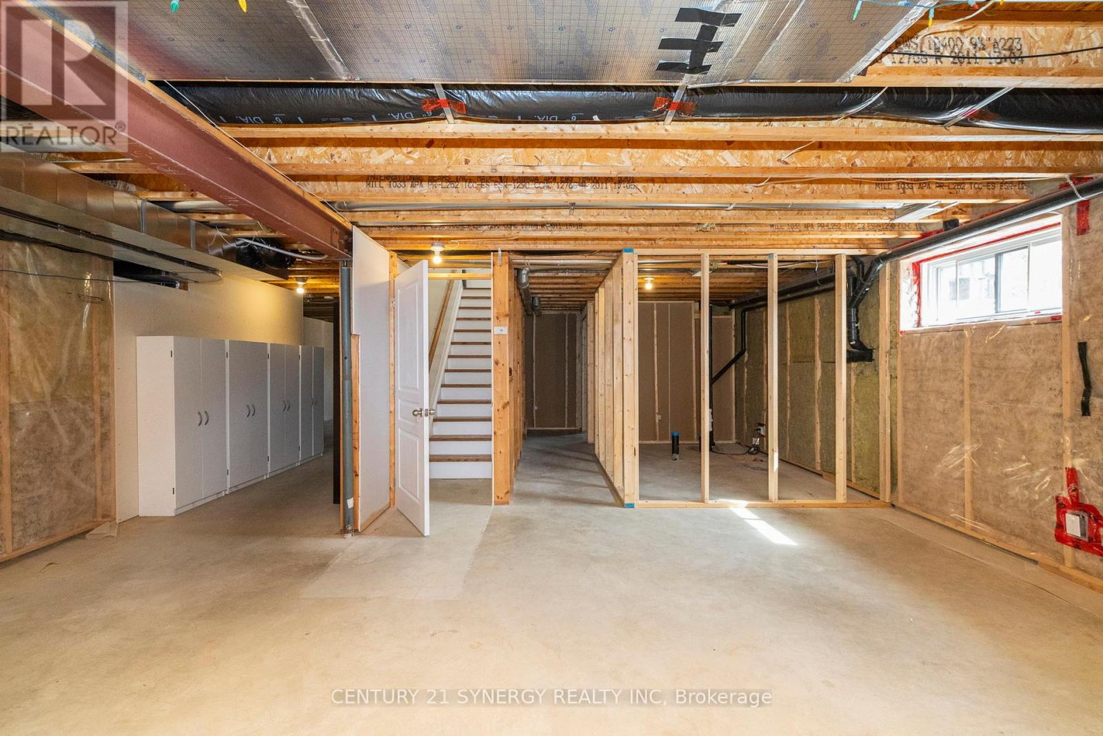 42 EMPRESS DRIVE - 34