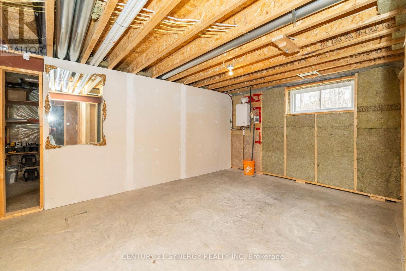 42 EMPRESS DRIVE - 38