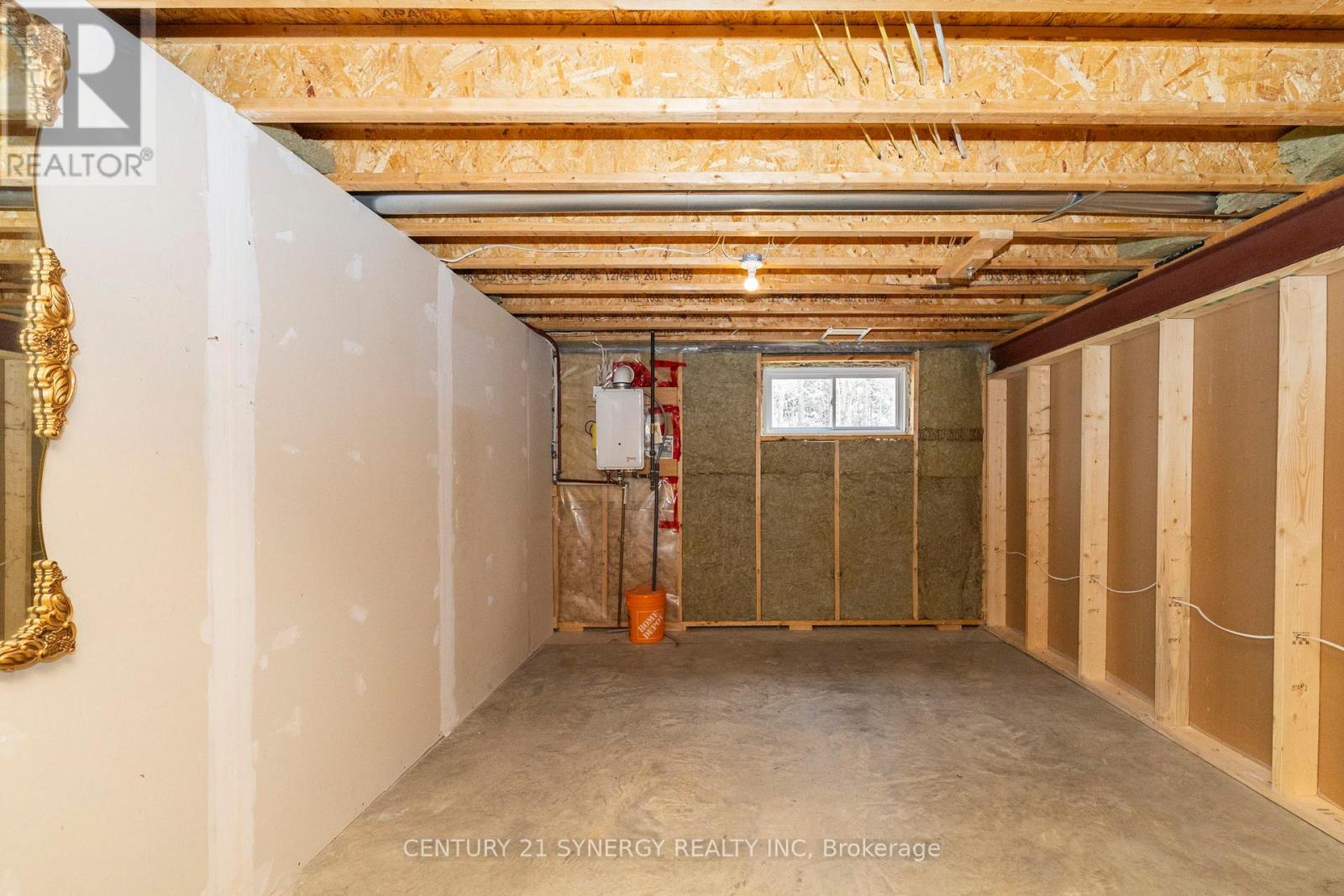 42 EMPRESS DRIVE - 39