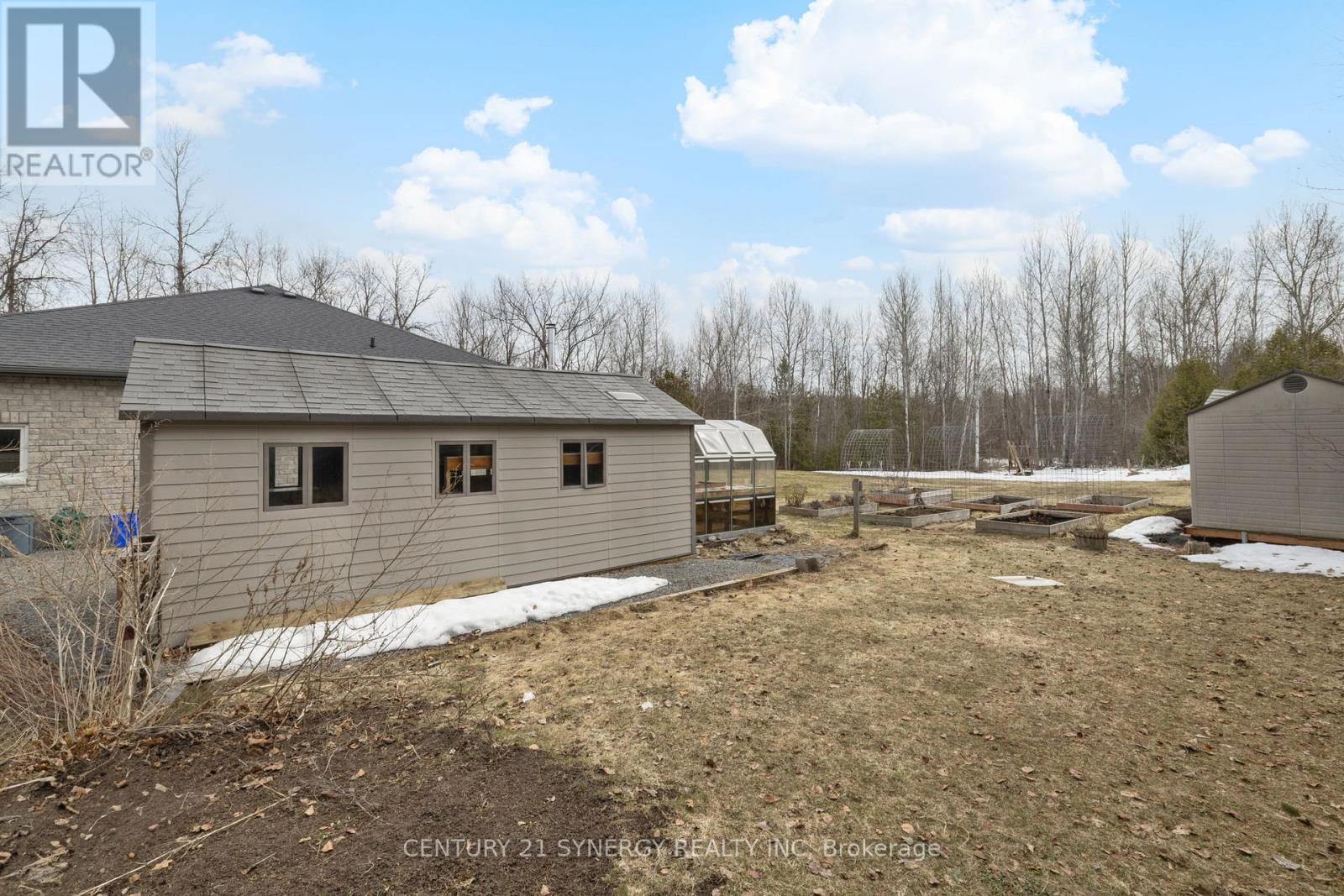 42 EMPRESS DRIVE - 42