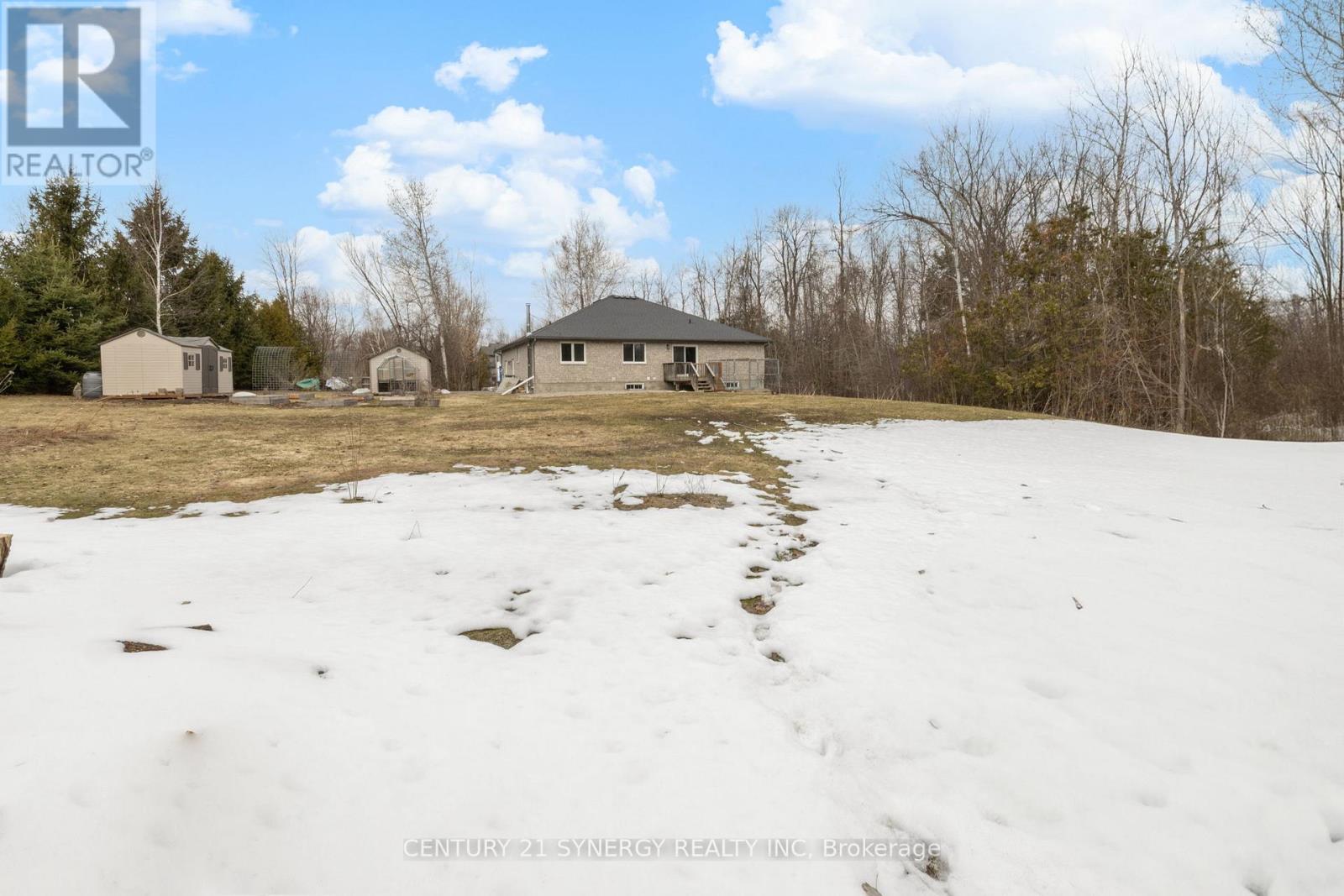 42 EMPRESS DRIVE - 44