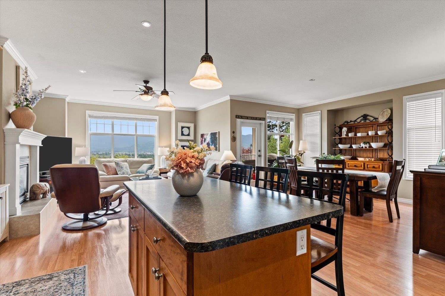 73 8590 SUNRISE DRIVE, Chilliwack Mountain, Chilliwack