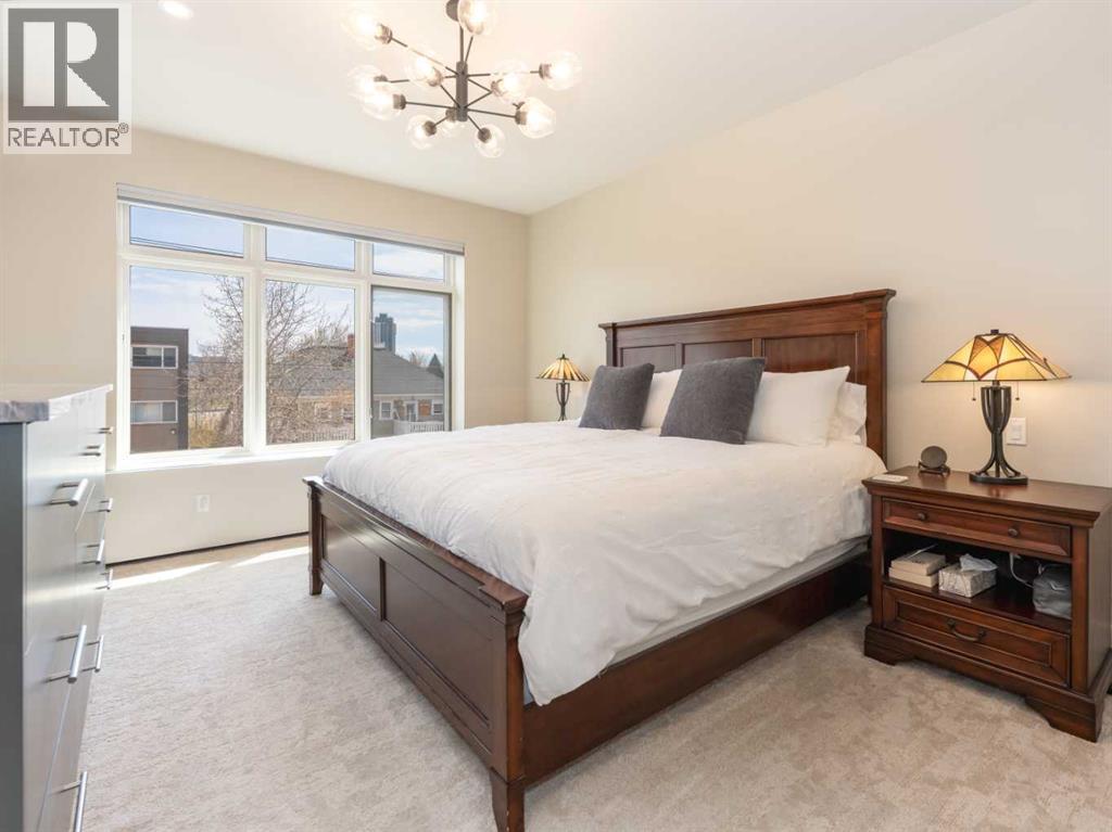 #303 1407 Kensington Close NW - 22
