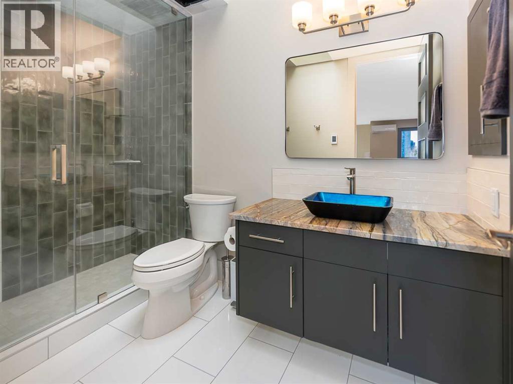 303, 1407 Kensington Close NW — photo 33
