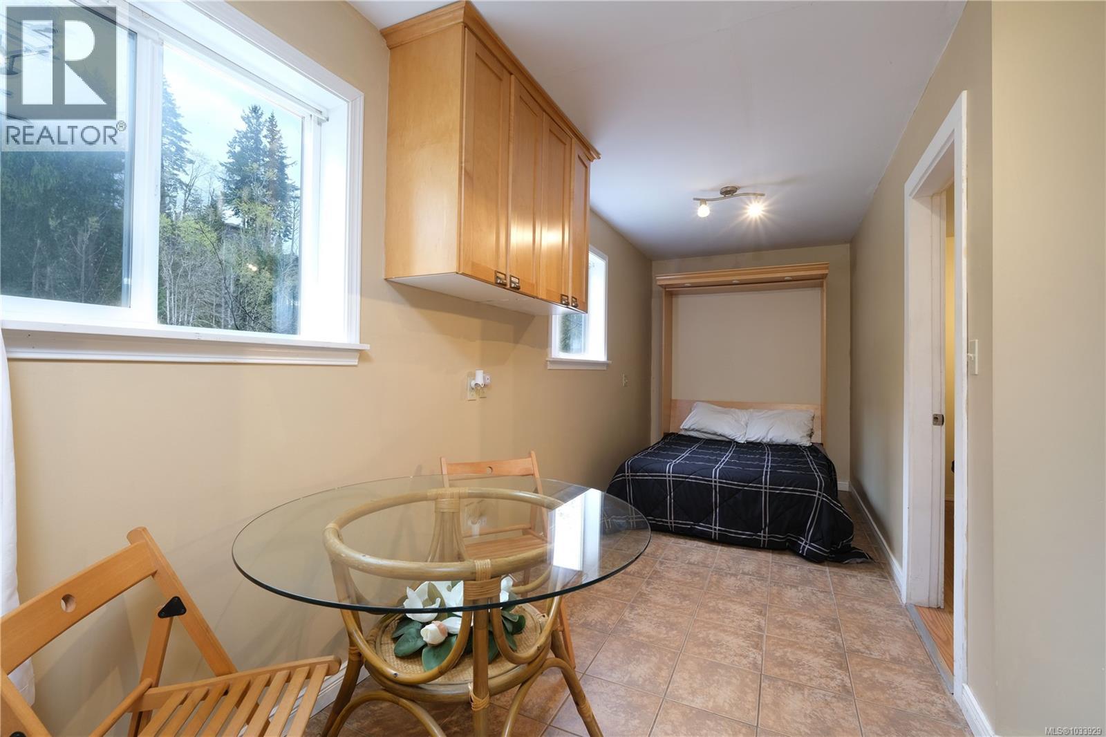 2420 Campbell River Rd - 26