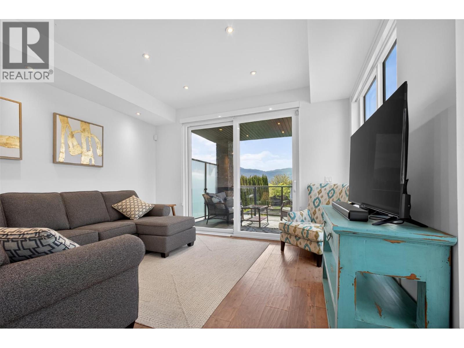  3859 Carrall Road, West Kelowna