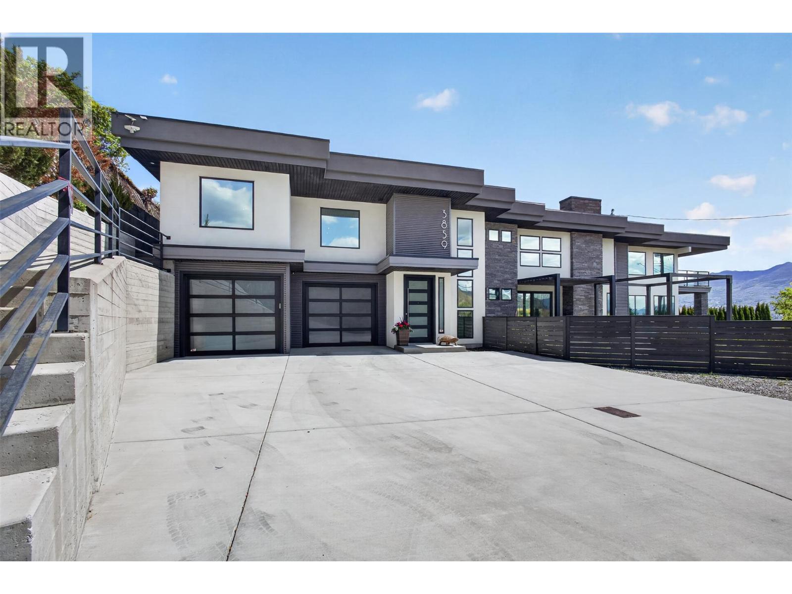 3859 Carrall Road - 1