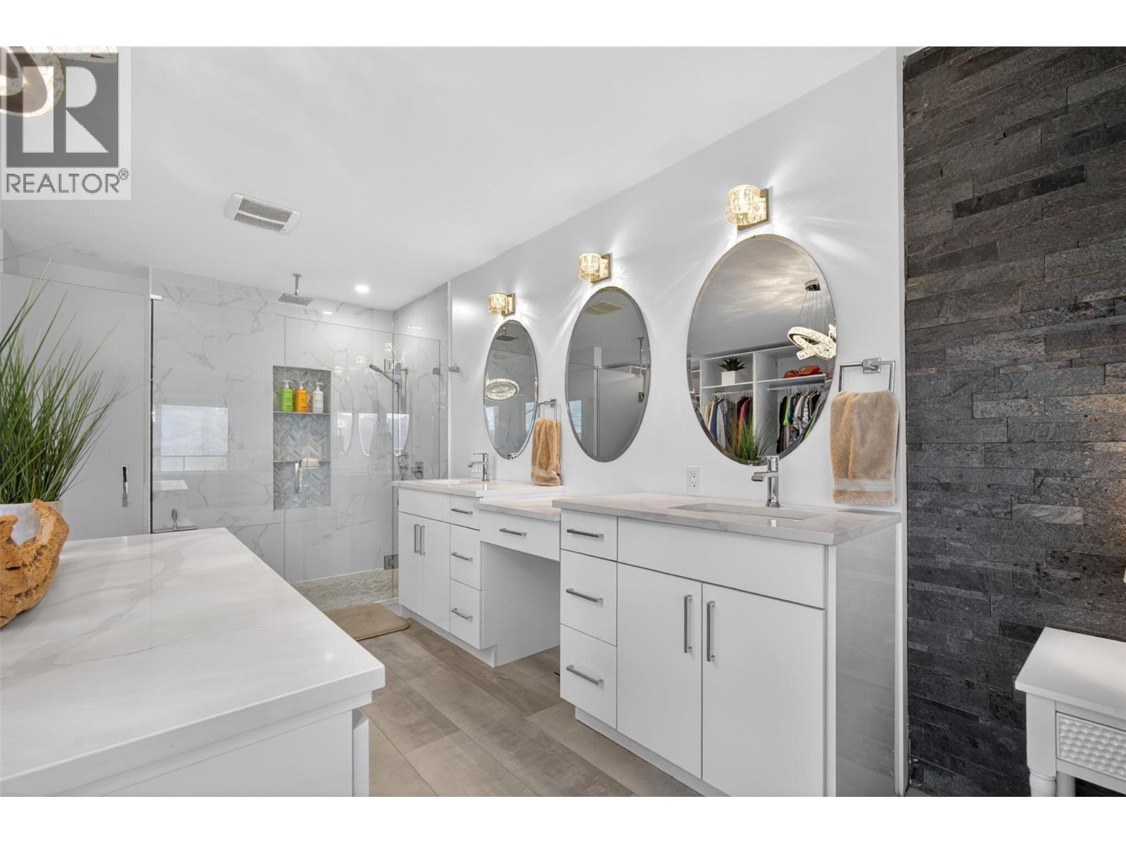  3859 Carrall Road, West Kelowna