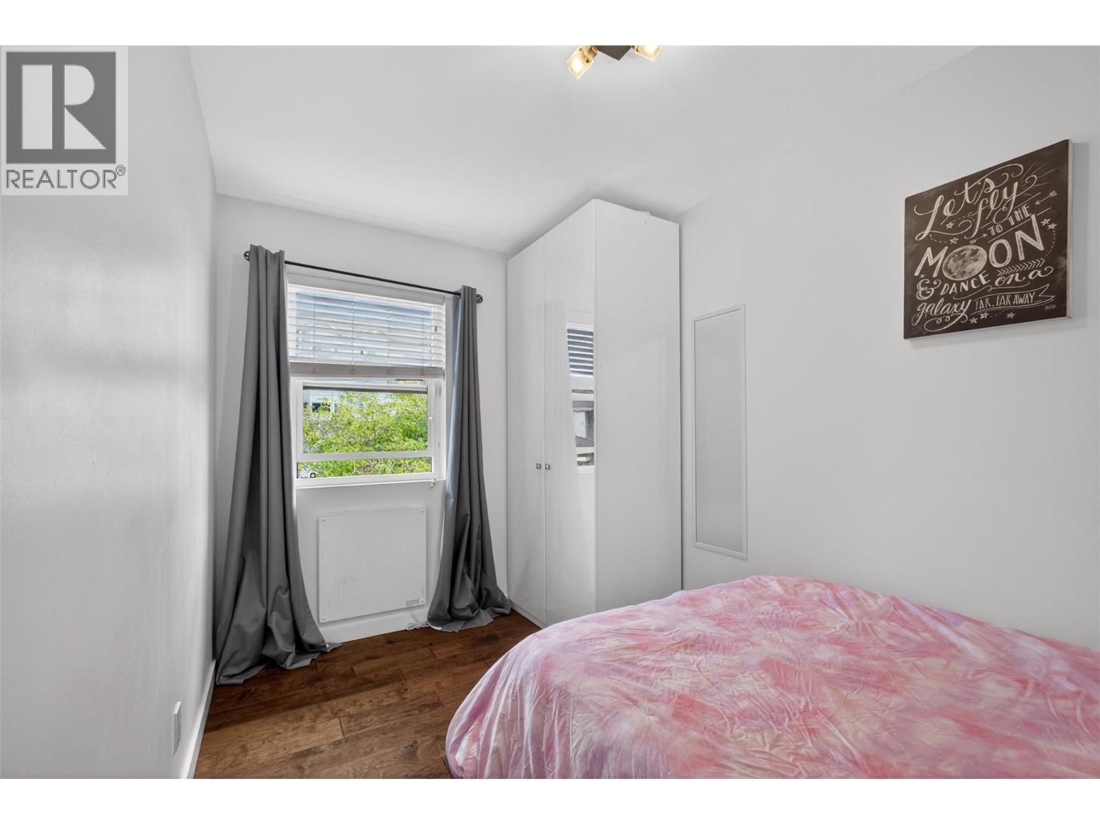 3859 Carrall Road - 61