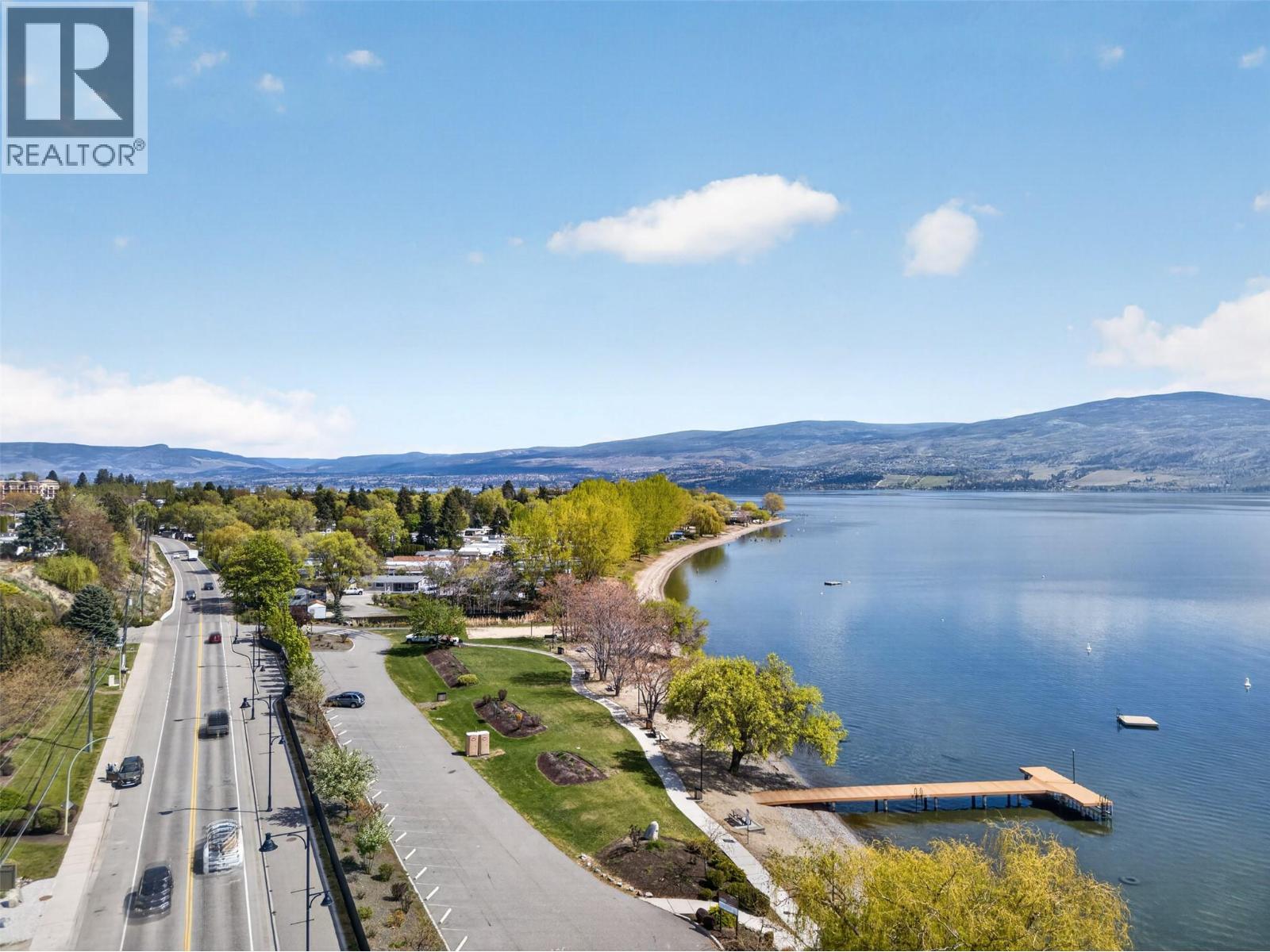 3859 Carrall Road - 64