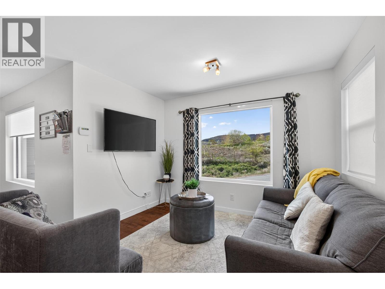  3859 Carrall Road, West Kelowna