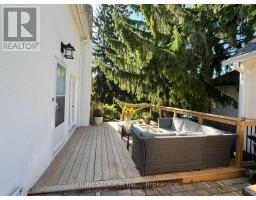 2015 Ridge Road W, Oro Medonte, ON L0L2L0 Photo 7