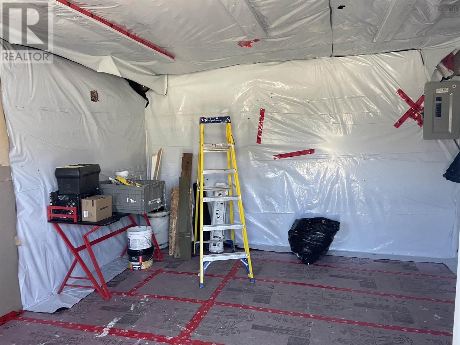 Property 15 of 17 of 5508 Union Highway