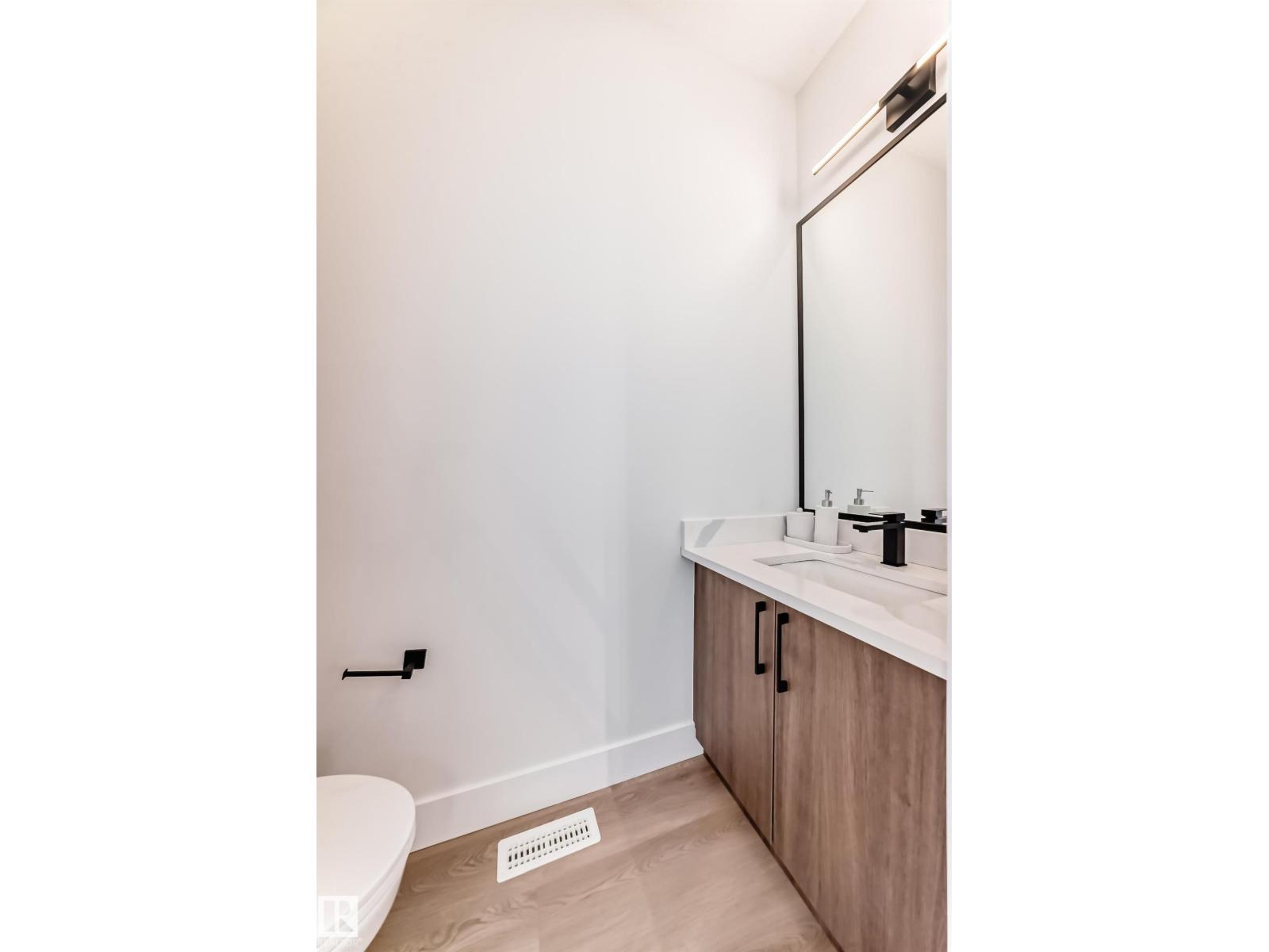 77 Elliott WD, Fort Saskatchewan