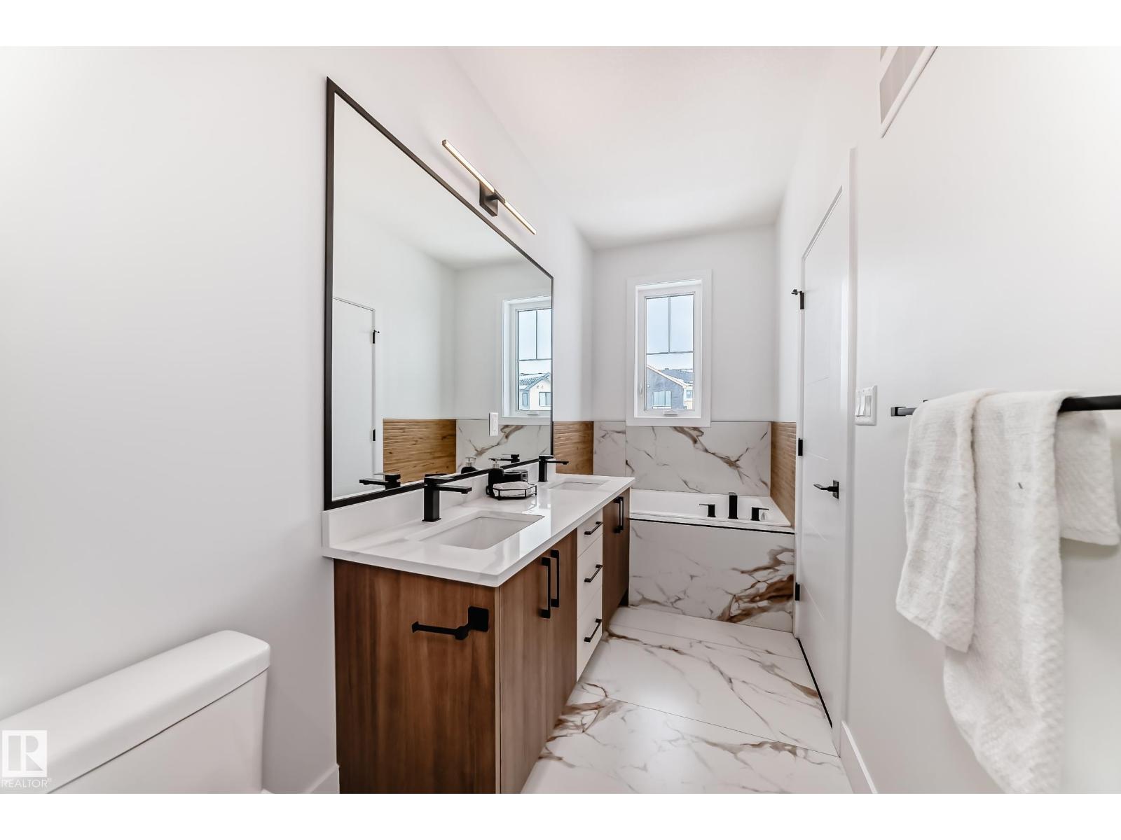 77 Elliott WD, Fort Saskatchewan