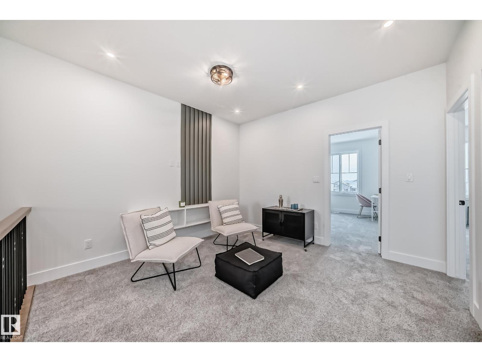 77 Elliott WD, Fort Saskatchewan