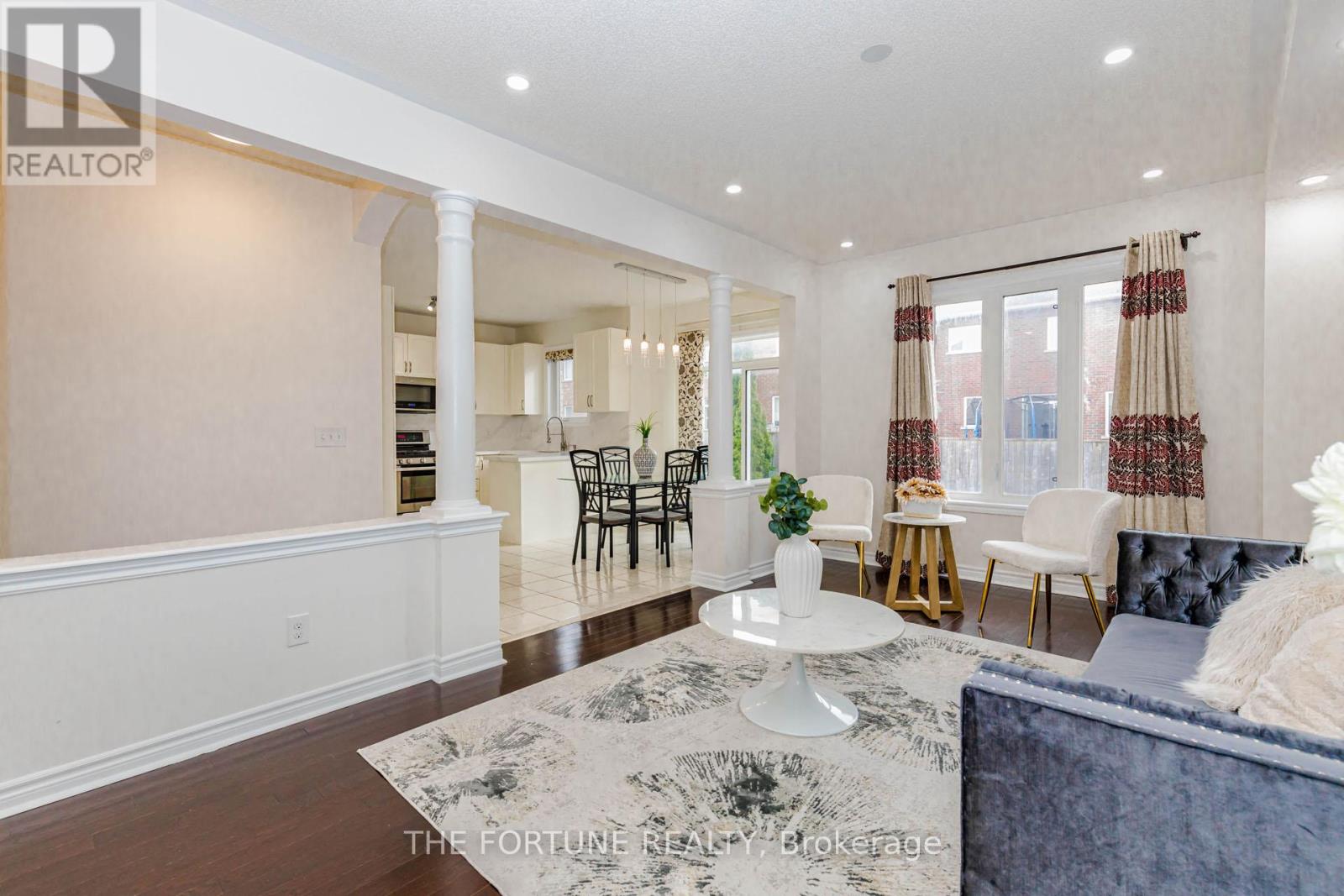16 HAVILAND CIRCLE - 12