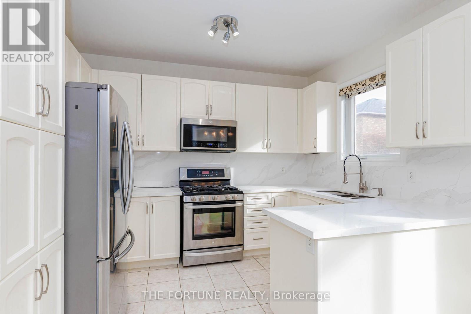 16 HAVILAND CIRCLE - 15