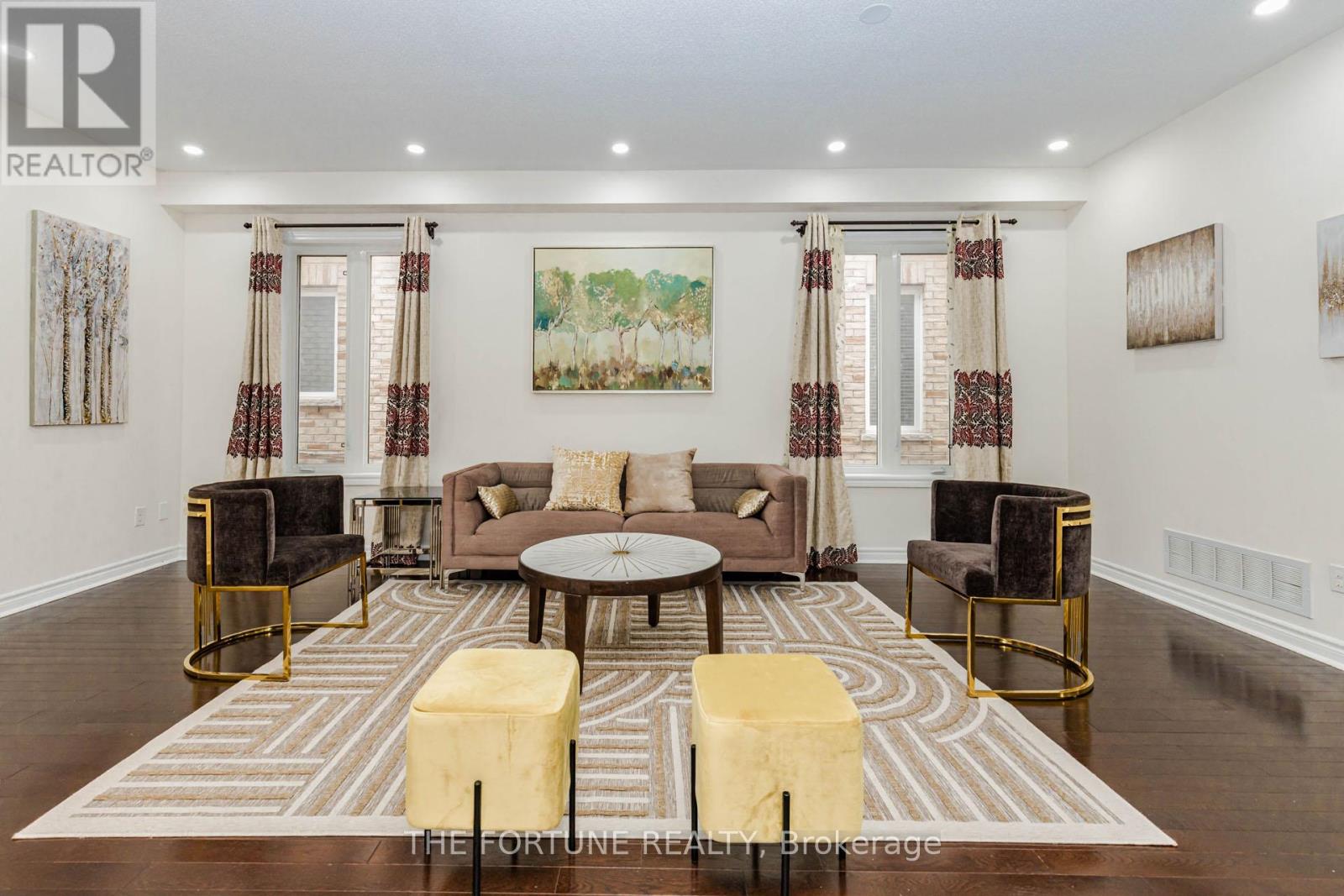 16 HAVILAND CIRCLE - 7
