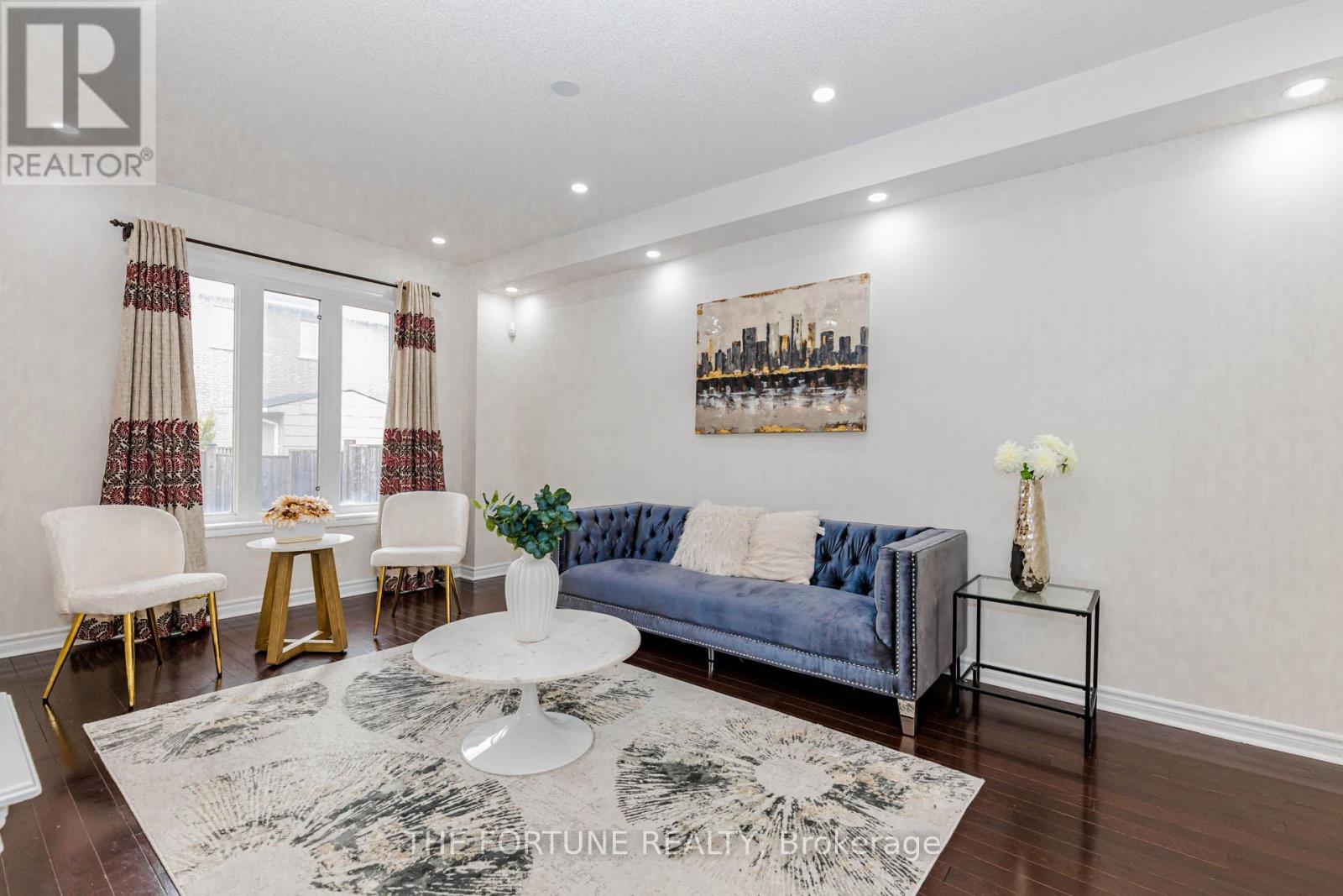 16 HAVILAND CIRCLE - 9