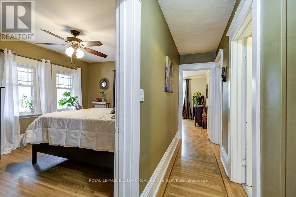 46 SHERMAN AVENUE S - 22