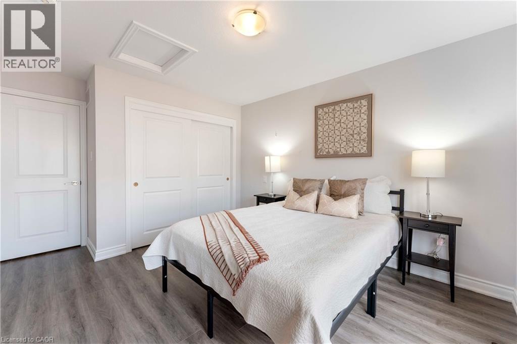 50 HOLLYWOOD Court, Cambridge, Ontario, N1R0C7 — Photo 7