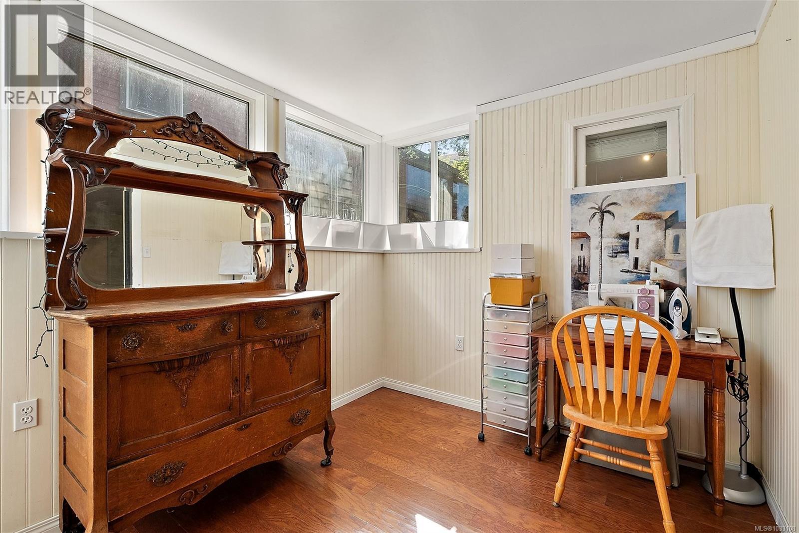 248 Richmond Ave, Victoria