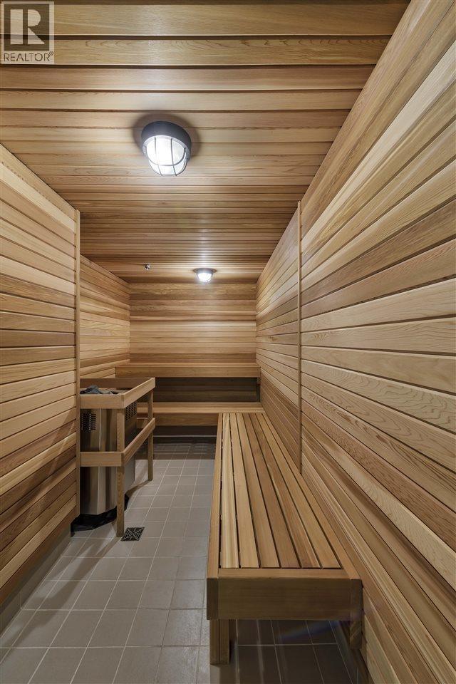 #601-8800 HAZELBRIDGE Way, Richmond