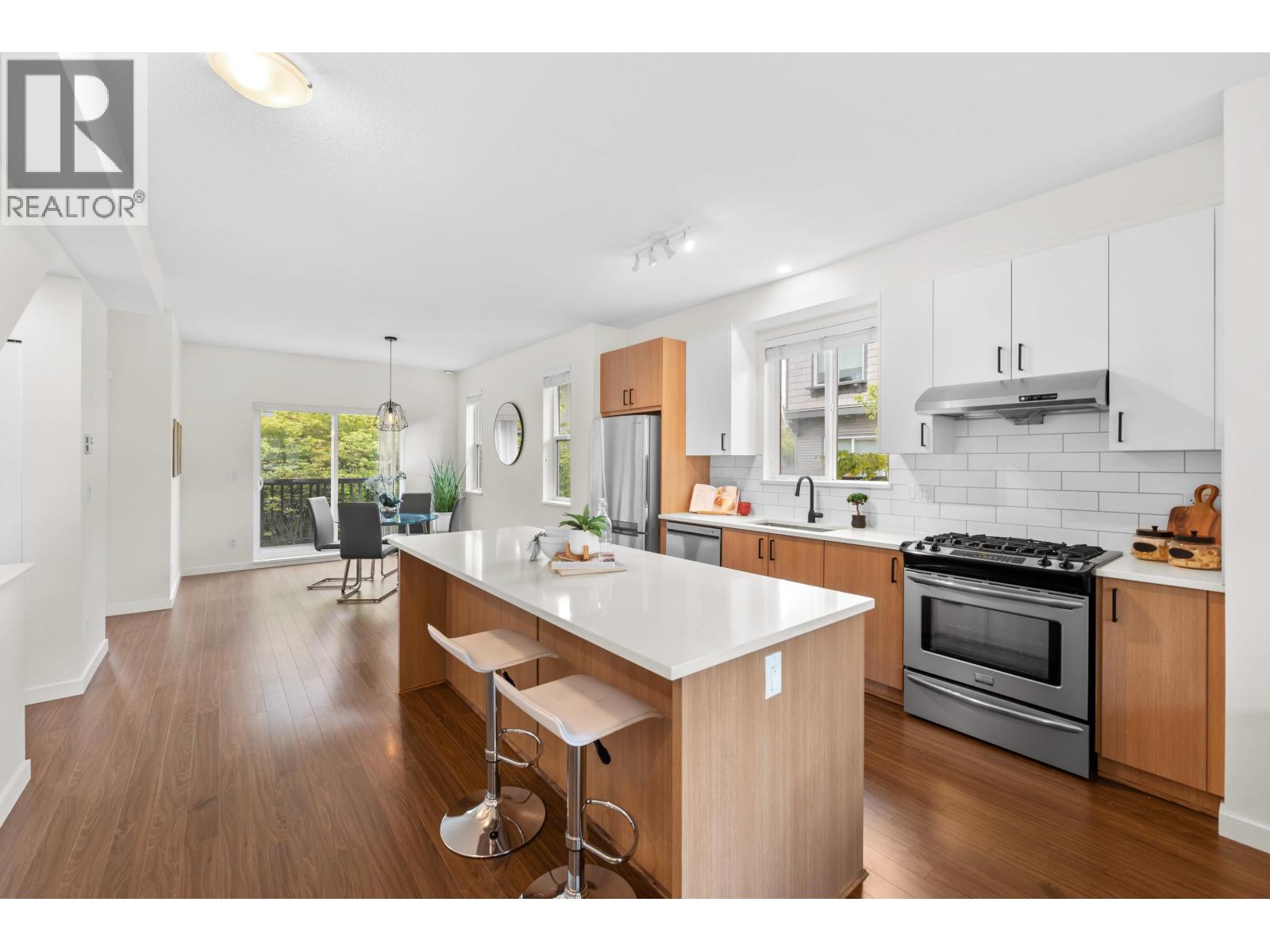 #14-9533 TOMICKI Avenue, Richmond