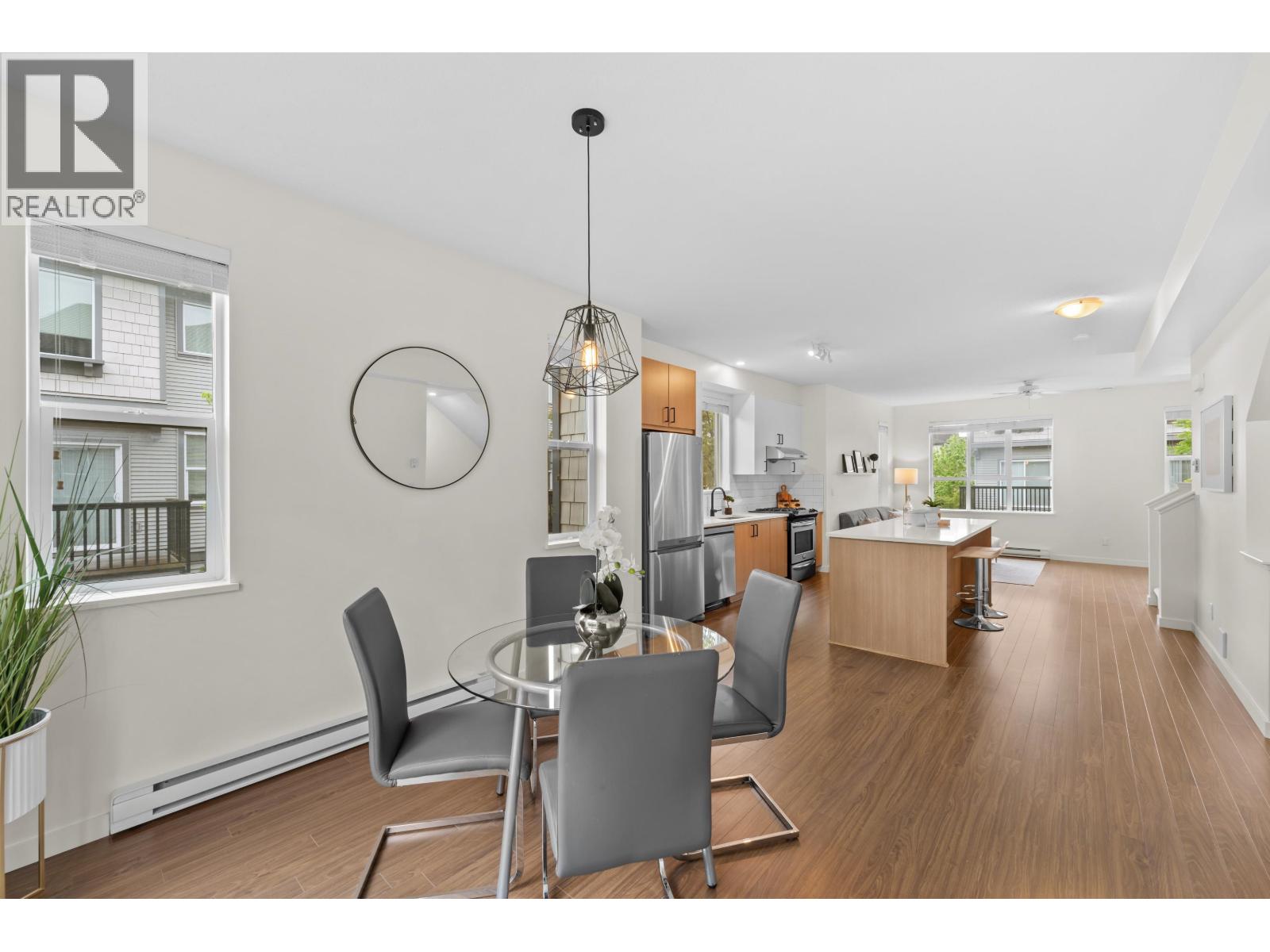 #14-9533 TOMICKI Avenue, Richmond