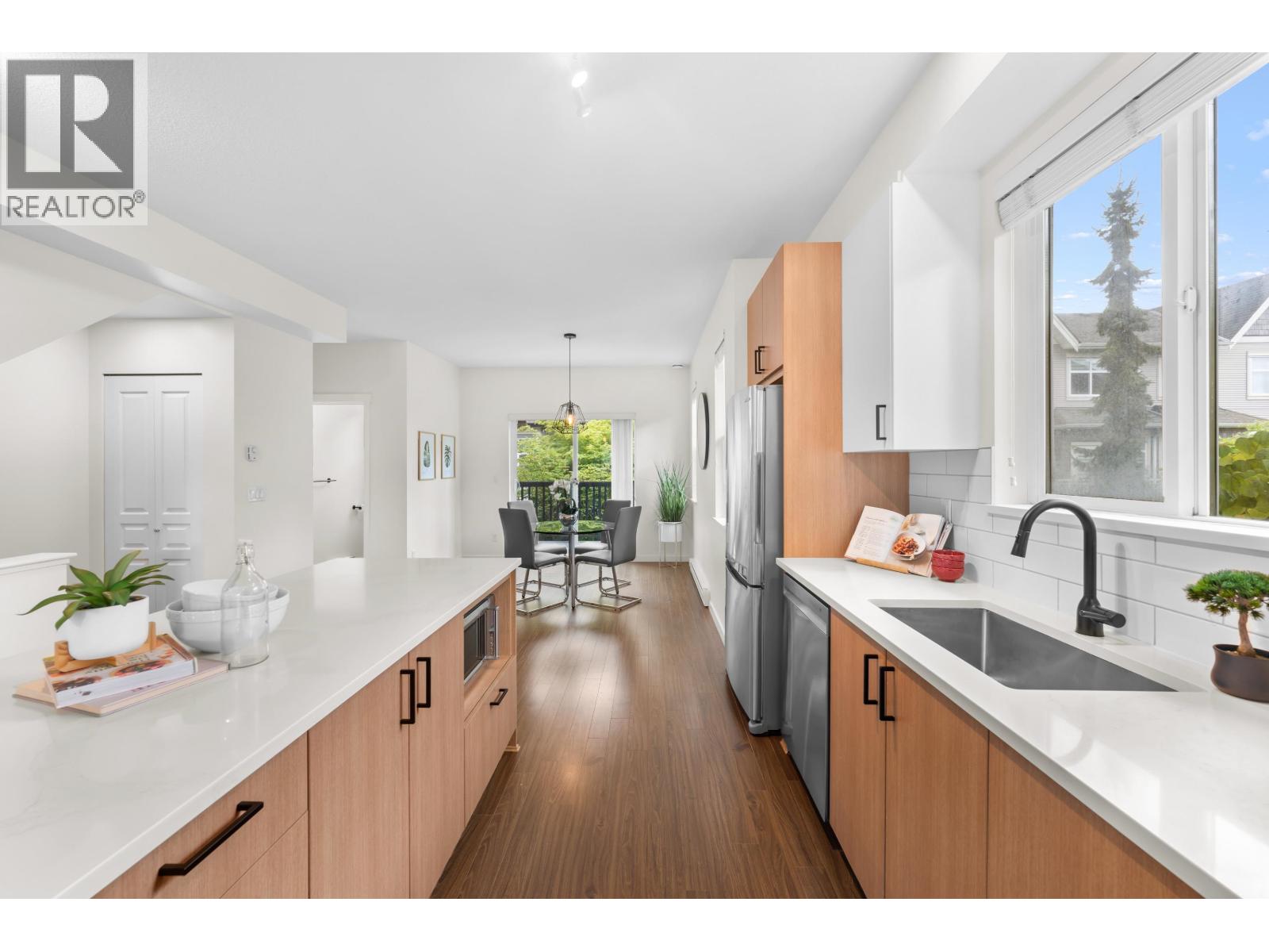 #14-9533 TOMICKI Avenue, Richmond