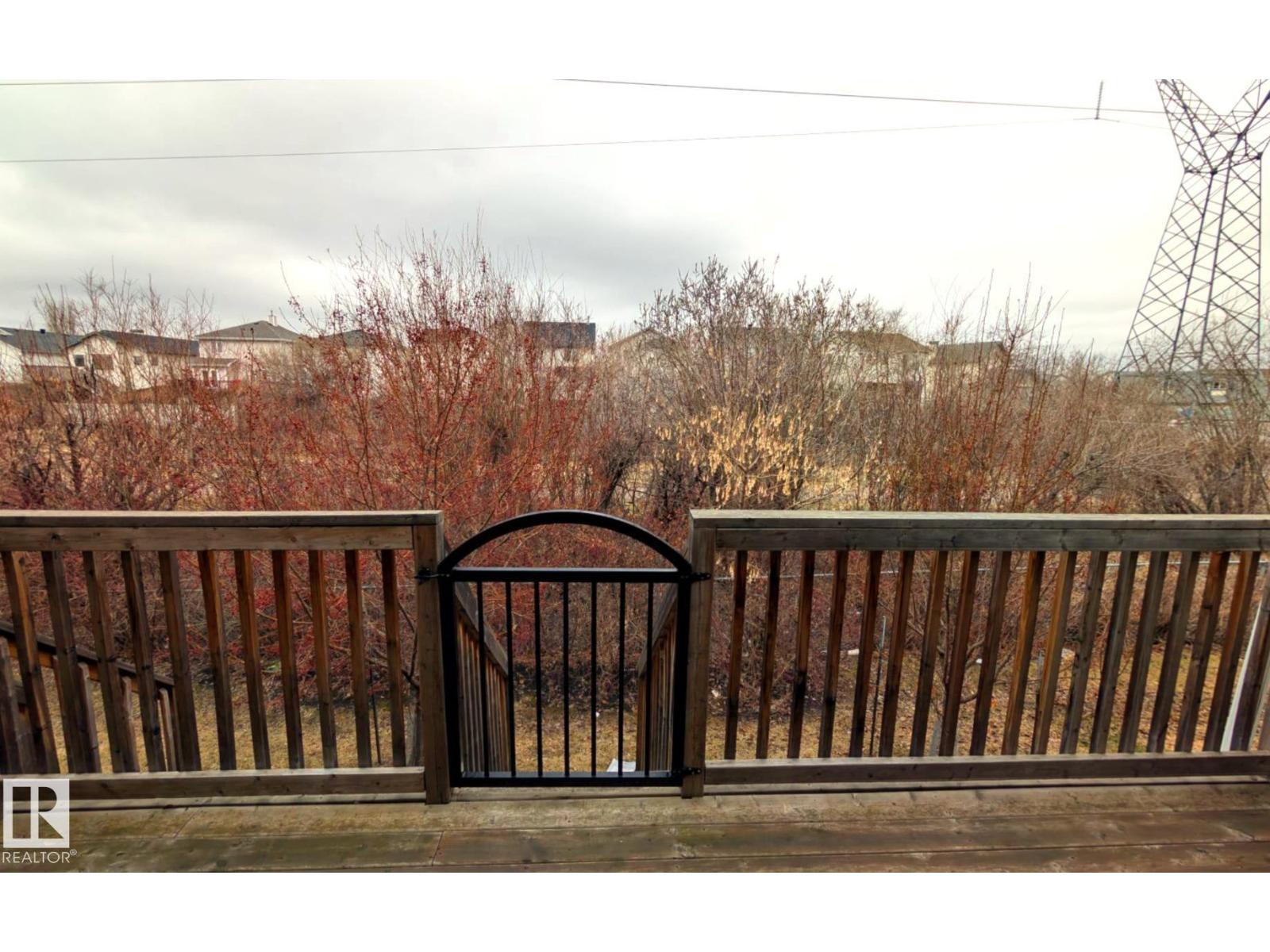 #11 13215 153 AV NW, Edmonton