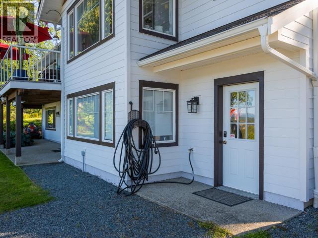 2108 MAHOOD ROAD - 54