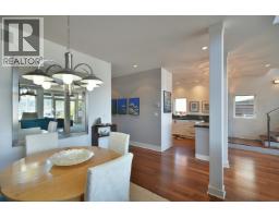 664 Bay Road, Gibsons, BC V0N1V8 Photo 10