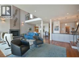 664 Bay Road, Gibsons, BC V0N1V8 Photo 15