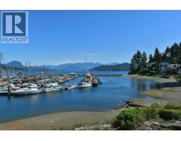 664 Bay Road, Gibsons, BC V0N1V8 Photo 22