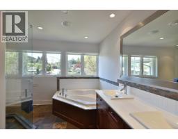 664 Bay Road, Gibsons, BC V0N1V8 Photo 26