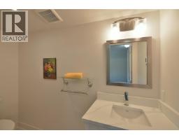 664 Bay Road, Gibsons, BC V0N1V8 Photo 28