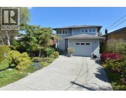664 Bay Road, Gibsons, BC V0N1V8 Photo 32