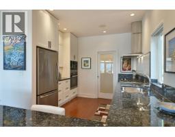 664 Bay Road, Gibsons, BC V0N1V8 Photo 7