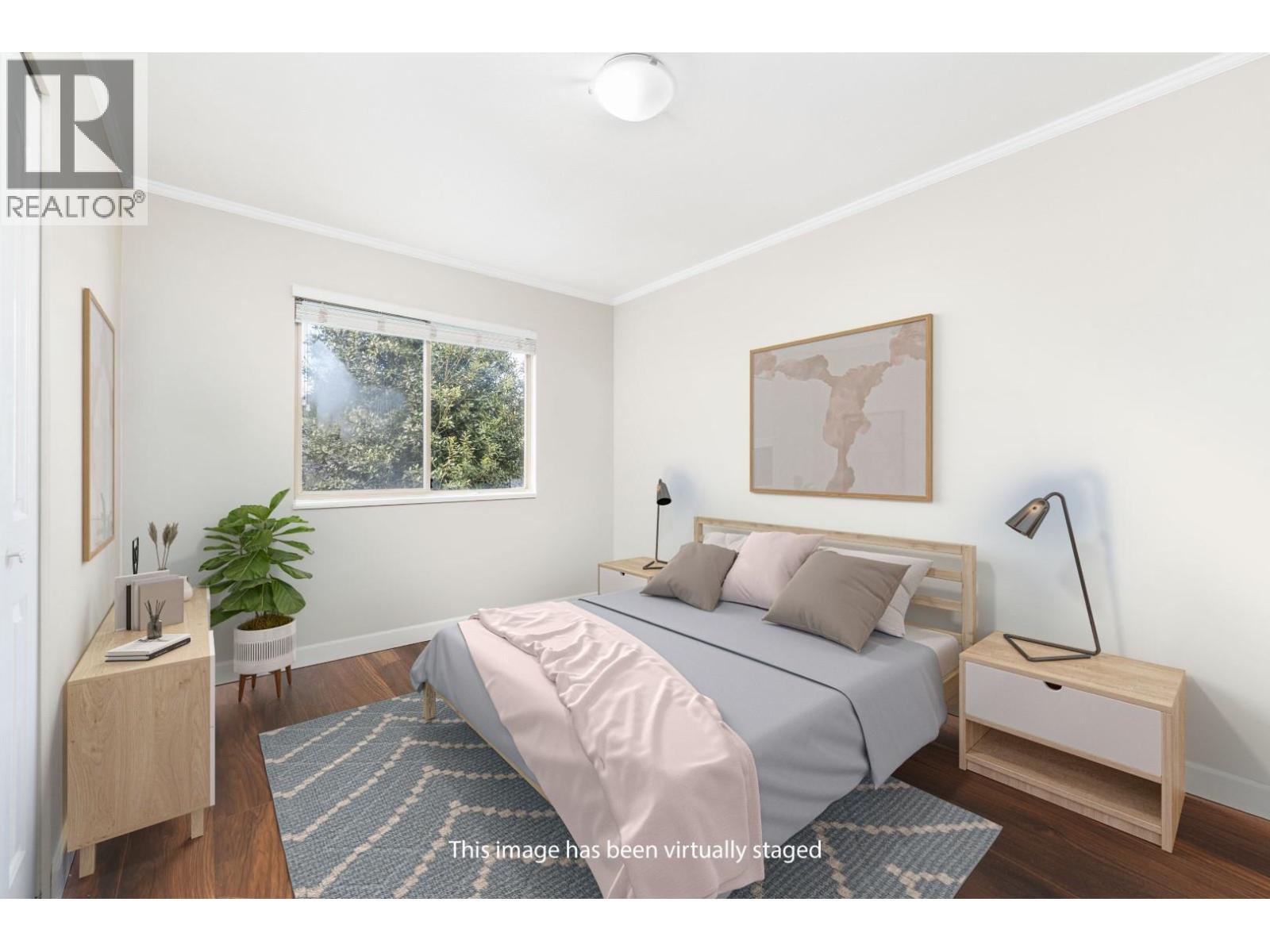 10180 RIVER Drive, Richmond