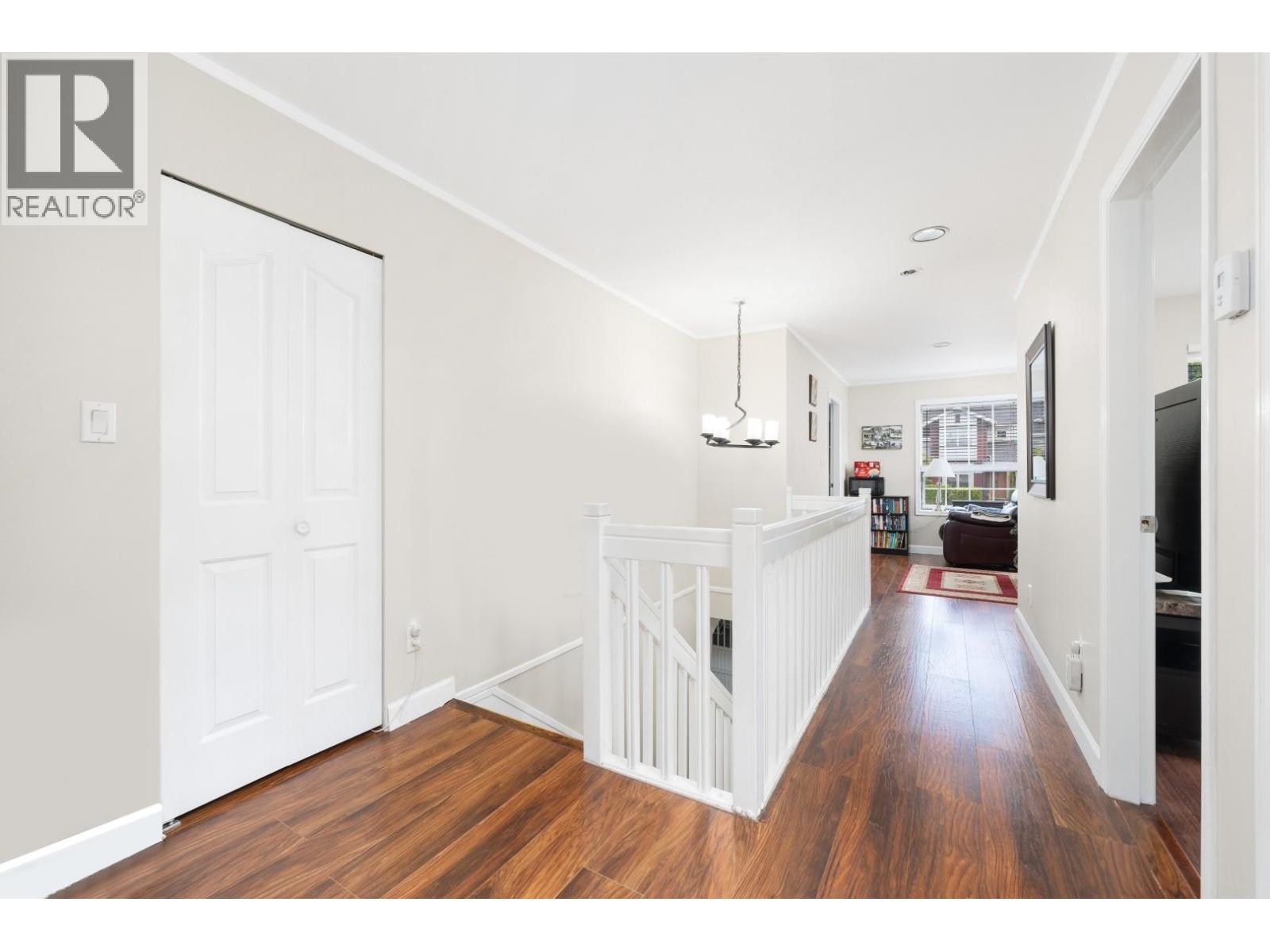 10180 RIVER Drive, Richmond